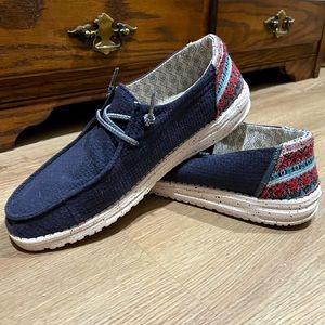 Hey Dude shoes - only worn 3 times!!